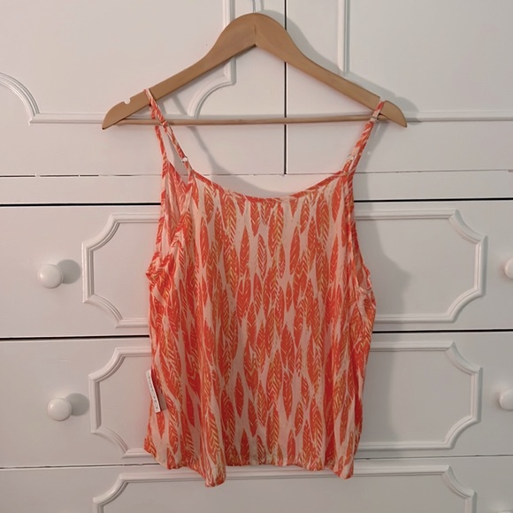 NWT Mod on Trend Tank Size Medium - Picture 4 of 5